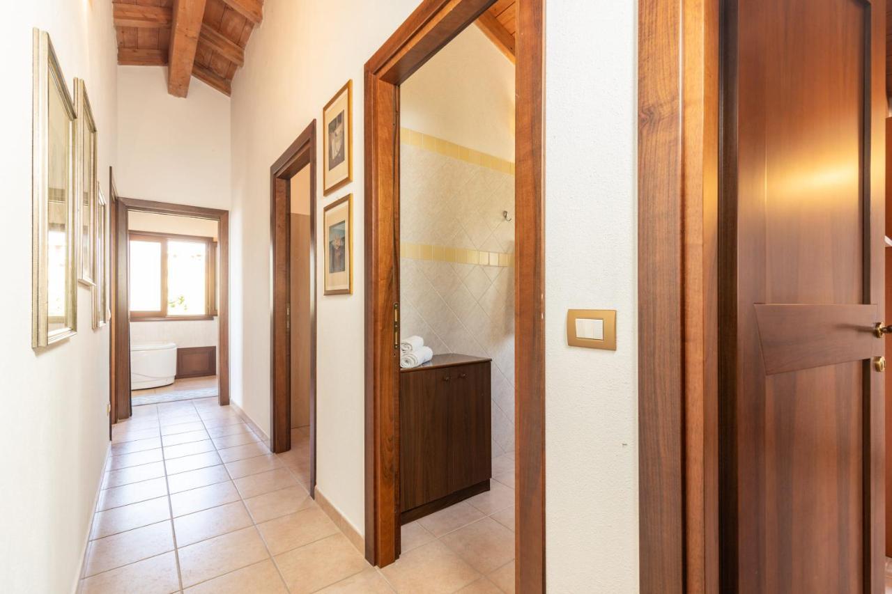 Апартаменты Casa Orfea Санта-Мария-Наварезе Экстерьер фото