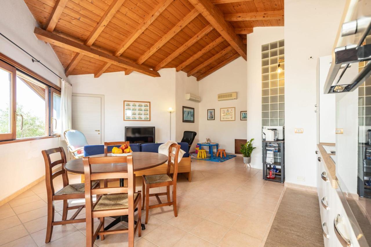 Апартаменты Casa Orfea Санта-Мария-Наварезе Экстерьер фото